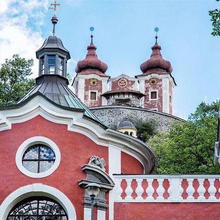 Apartman Pod Kalvariou - Rodinny Dom Banská Štiavnica 外观 照片
