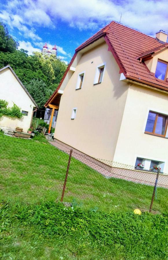 Apartman Pod Kalvariou - Rodinny Dom Banská Štiavnica 外观 照片