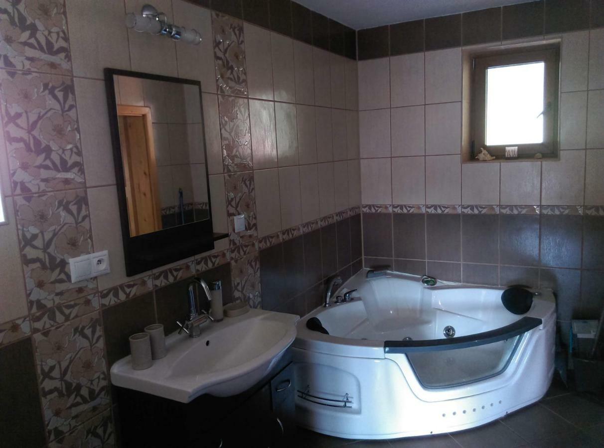 Apartman Pod Kalvariou - Rodinny Dom Banská Štiavnica 外观 照片